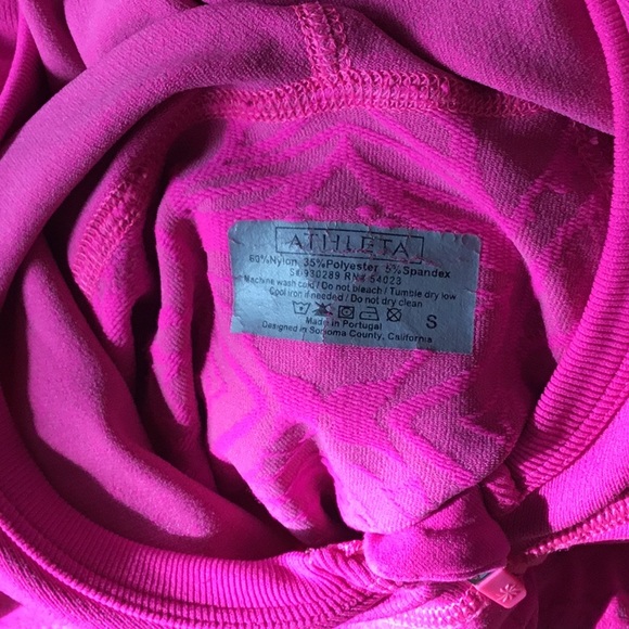 Athleta long sleeve 1/4 zip top - Picture 5 of 5
